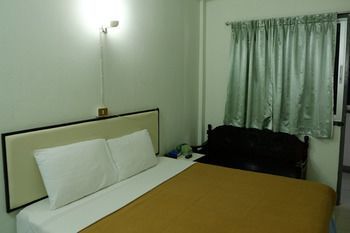 Отель Northlands House 2*