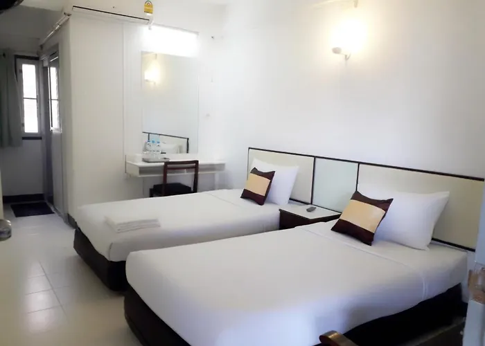Northlands House Hotel